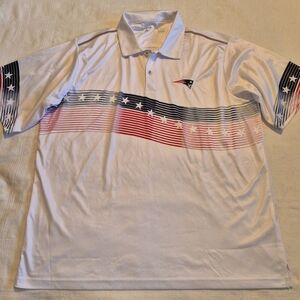 Antigua men's size XL Patriots white polo shirt red and blue design, defect